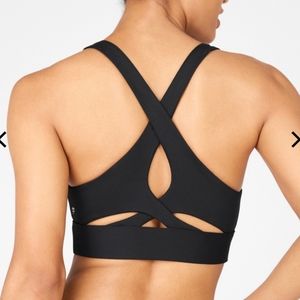 NWT Fabletics Ellie Sport Bra II